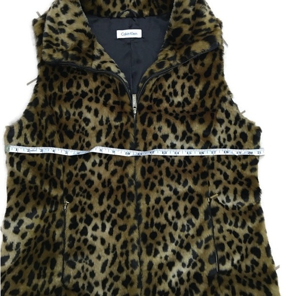 Calvin Kline Vest.Leopard Print.Size L - Picture 3 of 4